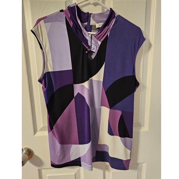 Calvin Klein Dress Shirts - Picture 2 of 3